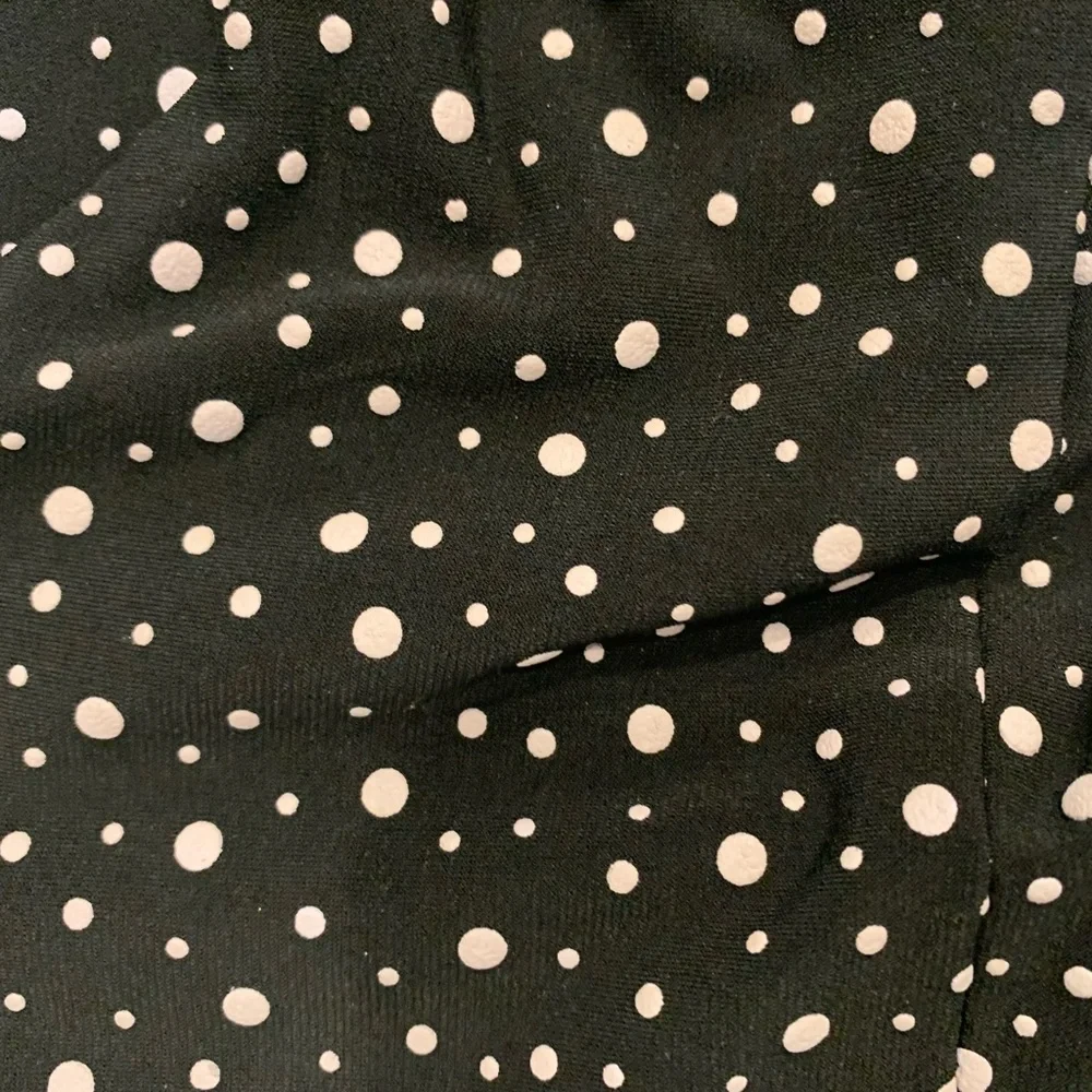 Classic A Line dress! Polka dot! Knee length! - Picture 3 of 4